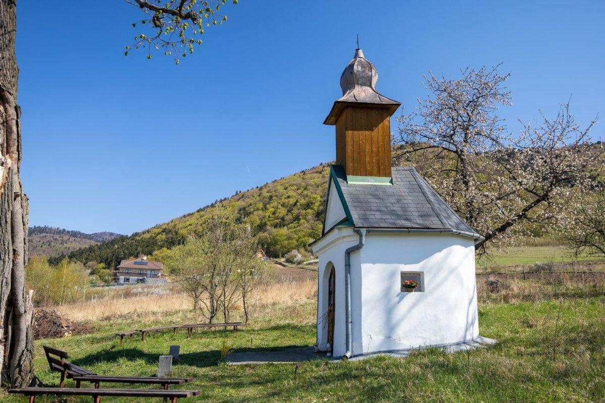 Drienica - Kaplnka sv. Jána Evanjelistu-2