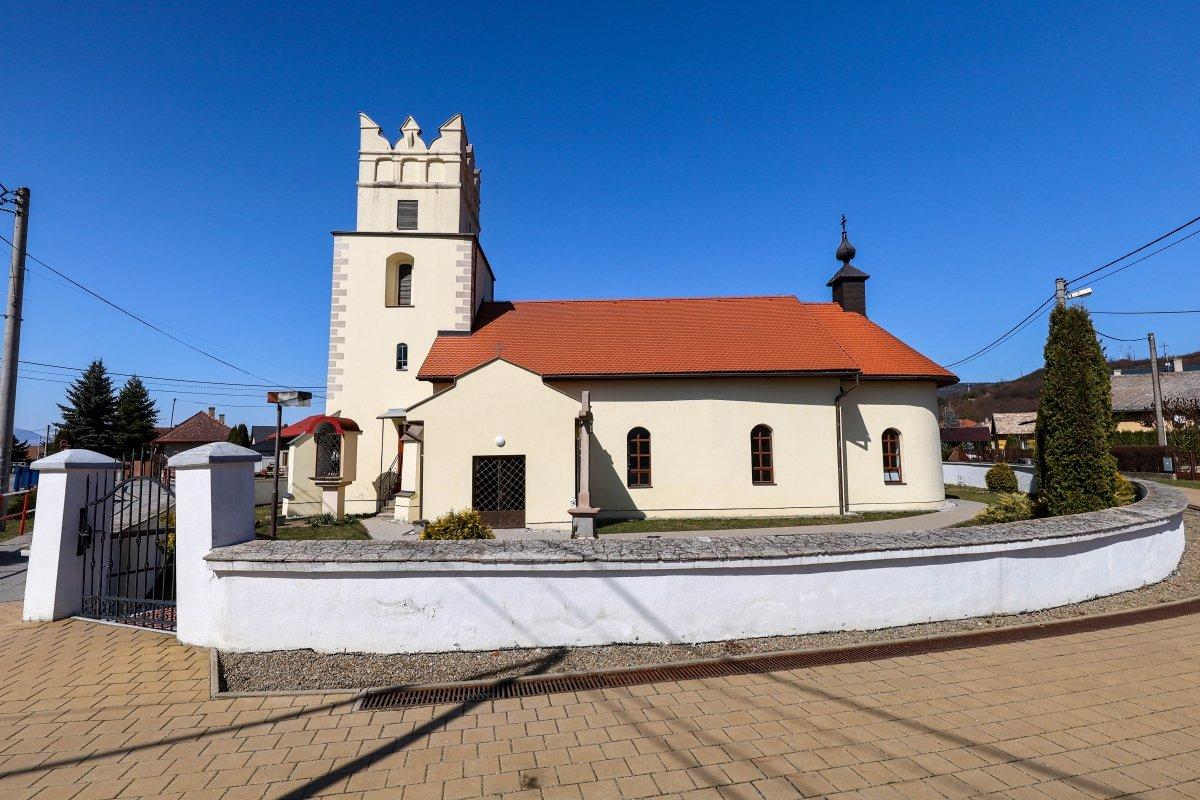 Kostol sv. Martina, Cervenica-3