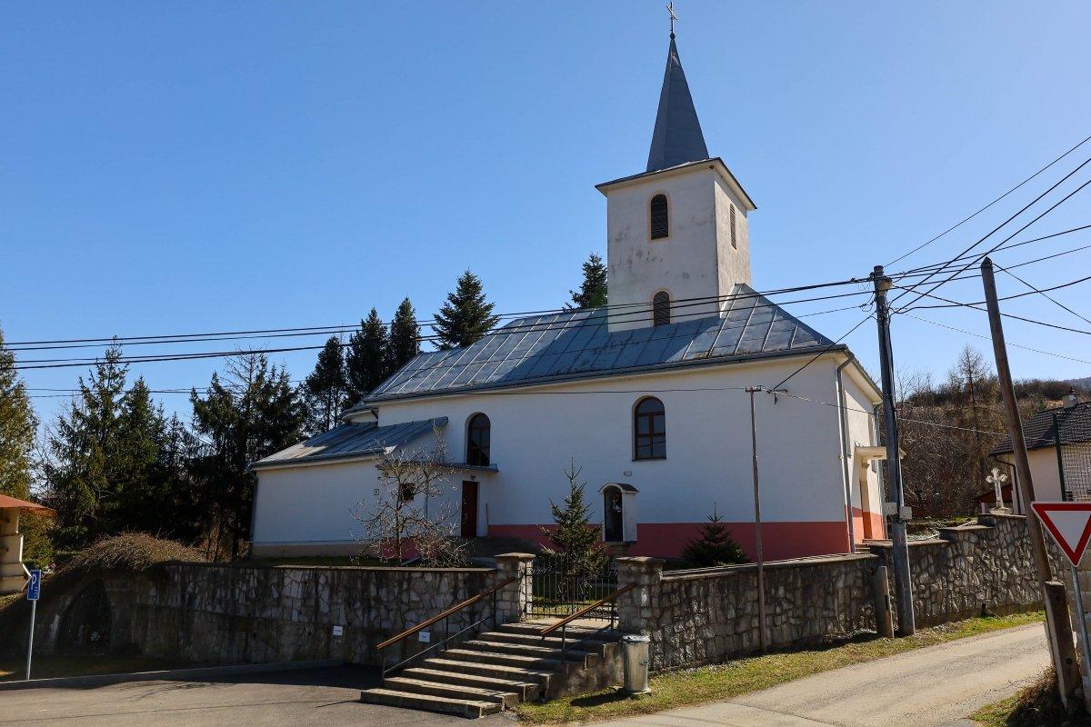 Kostol sv. Michala, Jakubova Voľa-1